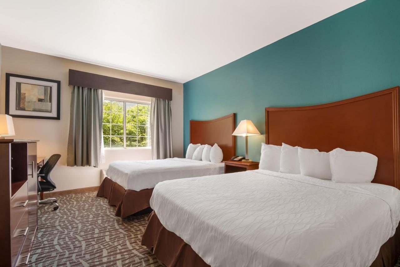Surestay Plus Hotel By Best Western Топика Экстерьер фото